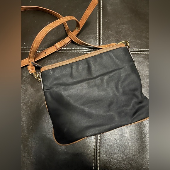 Michael Kors Kempton Black Nylon Tan Leather Gold Tone Lock Crossbody Bag Purse - Picture 3 of 6